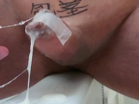 テープ留めで剥けない包茎おちんぽ japanese gay porn vintage