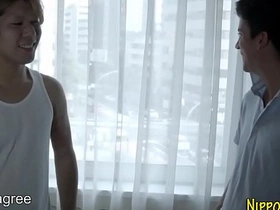 Japanese twink gets suck hairy asian gay porn