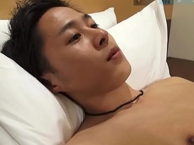 初登場のサッカー部員がホテルでオナニー見せてくれました♪ hiroto japan gay porn