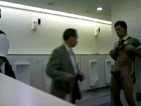 JAPANESE CUM IN TOILET gay asian gym porn