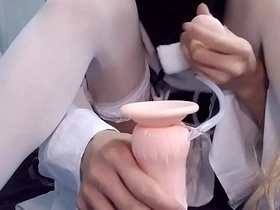 伪娘的跳蛋高潮，和口交示范 hairy japanese gay porn