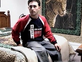 Vinnie Sucks Off Hairy Straight Boy Paulie taiwan handsome gay porn