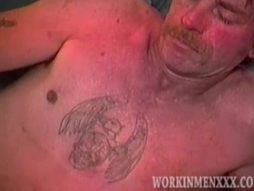 Mature Man Ray Beats Off japan gay muscle porn