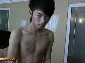 Cute Asian Twink Jerk Off After Shower porn asian gay