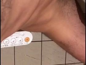 fuck asian boy in supermarket toilet asian beefy muscle gay porn